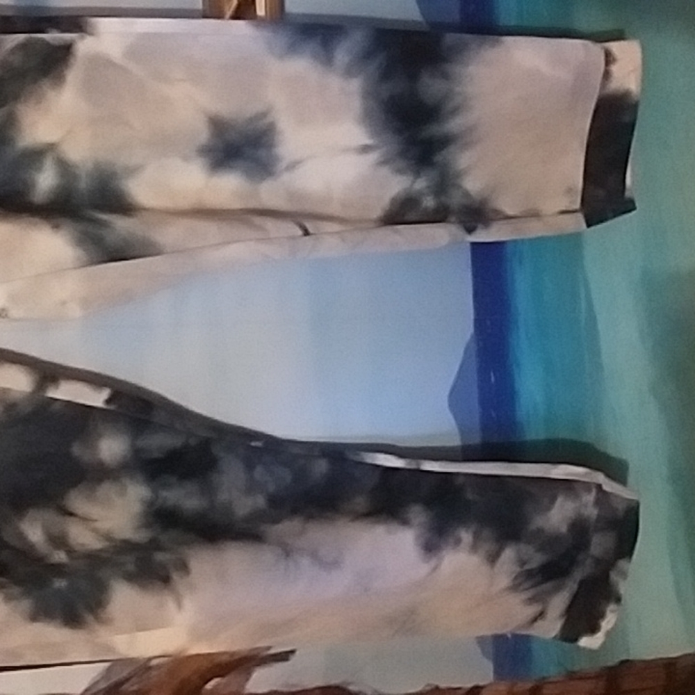 Chances R joggers - Picture 2 of 8
